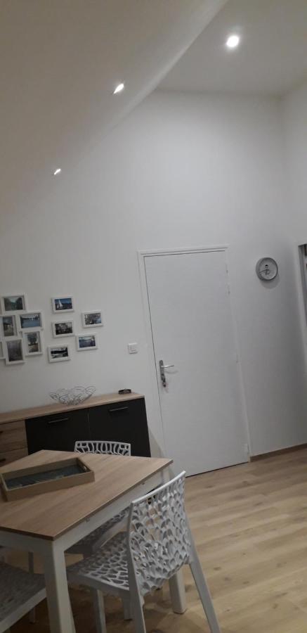 L'Escale Au Coteau Lägenhet Sucé Exteriör bild